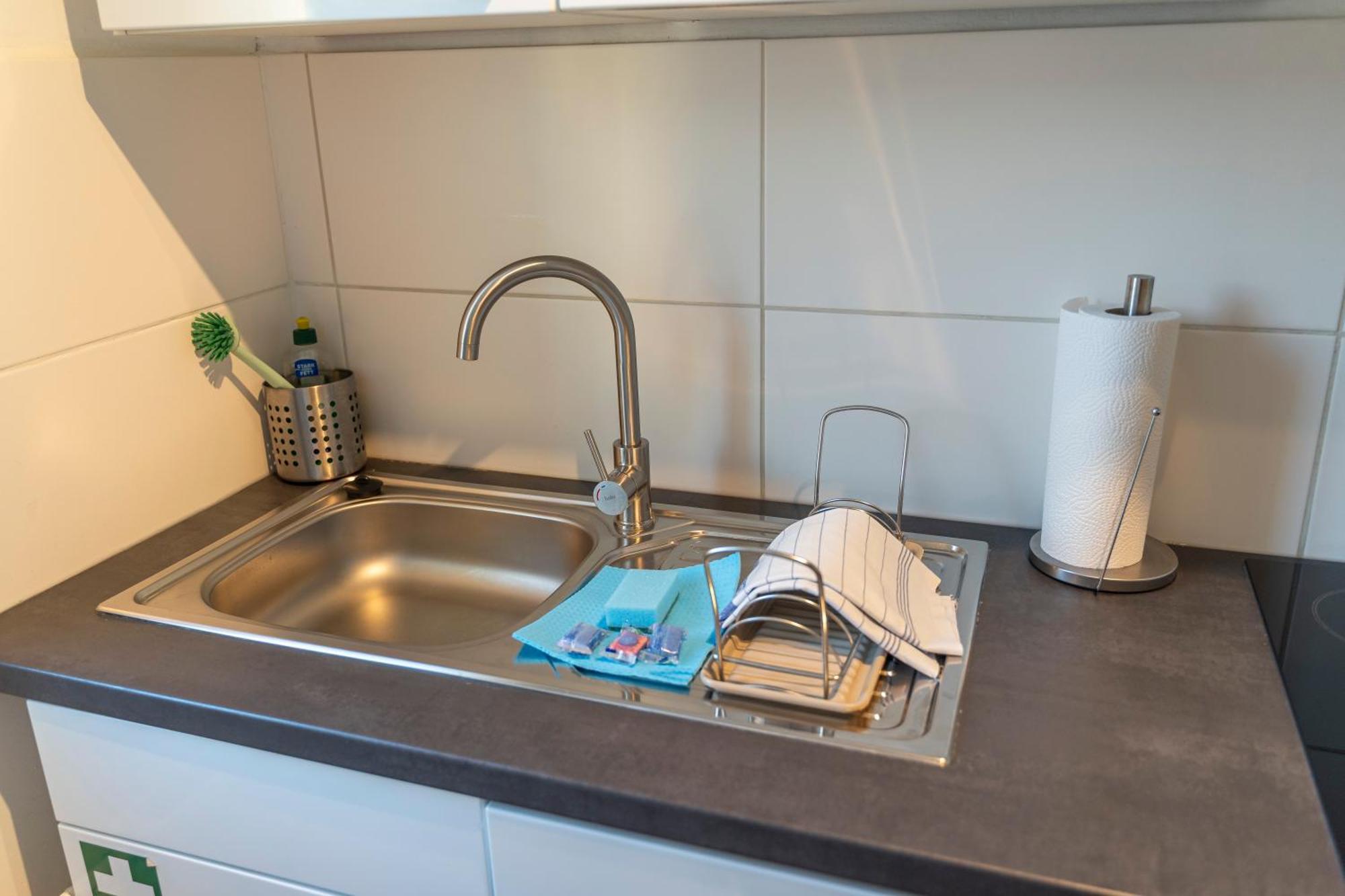Rr - Stylish Apartment 50Qm - Wifi - Washer - Tv Magdeburg Eksteriør bilde